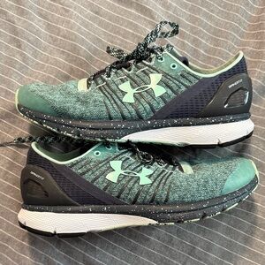 Under Armour Teal and Black Athletic Shoes